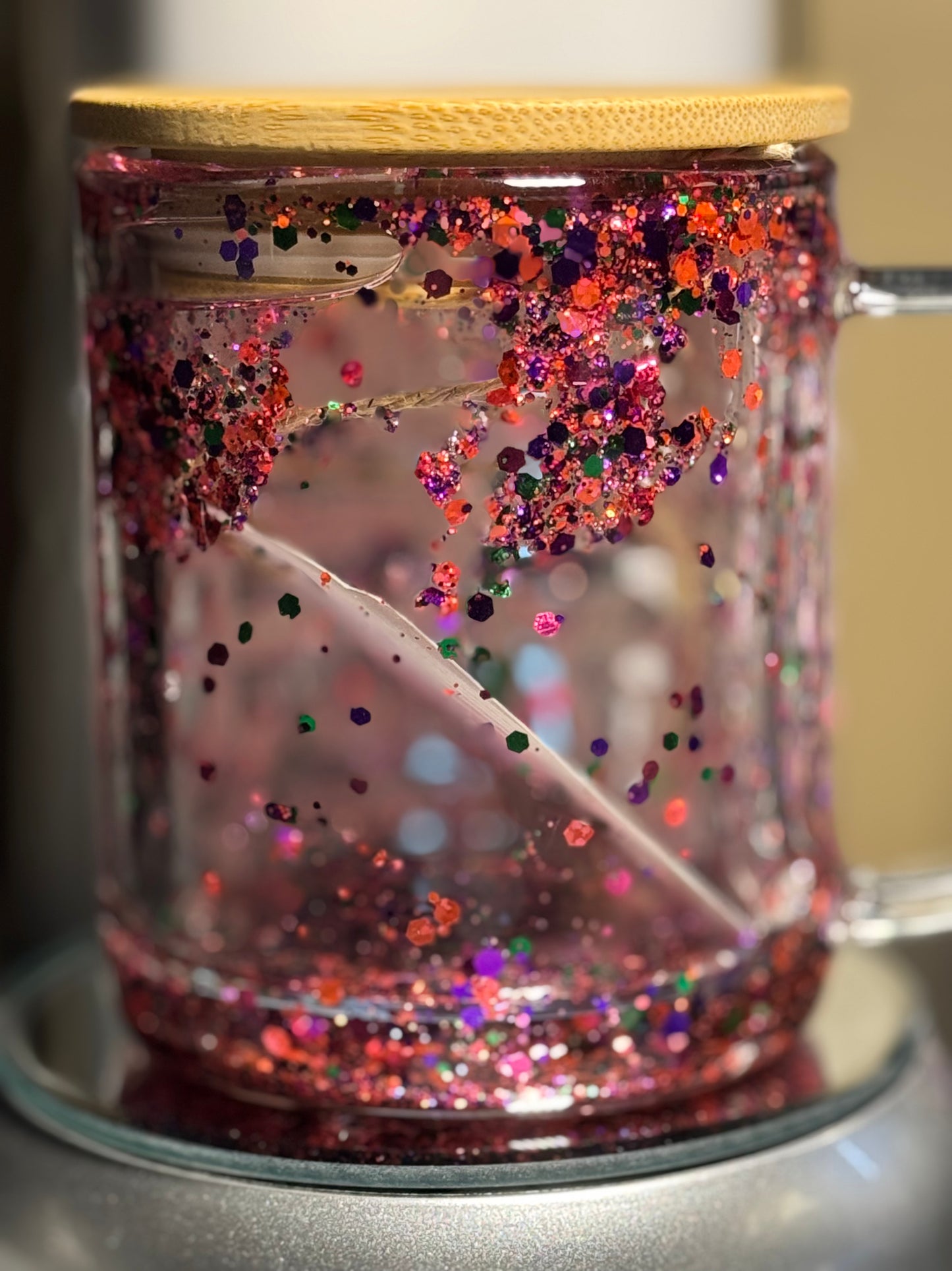 9oz Snow Globe Glass Mug