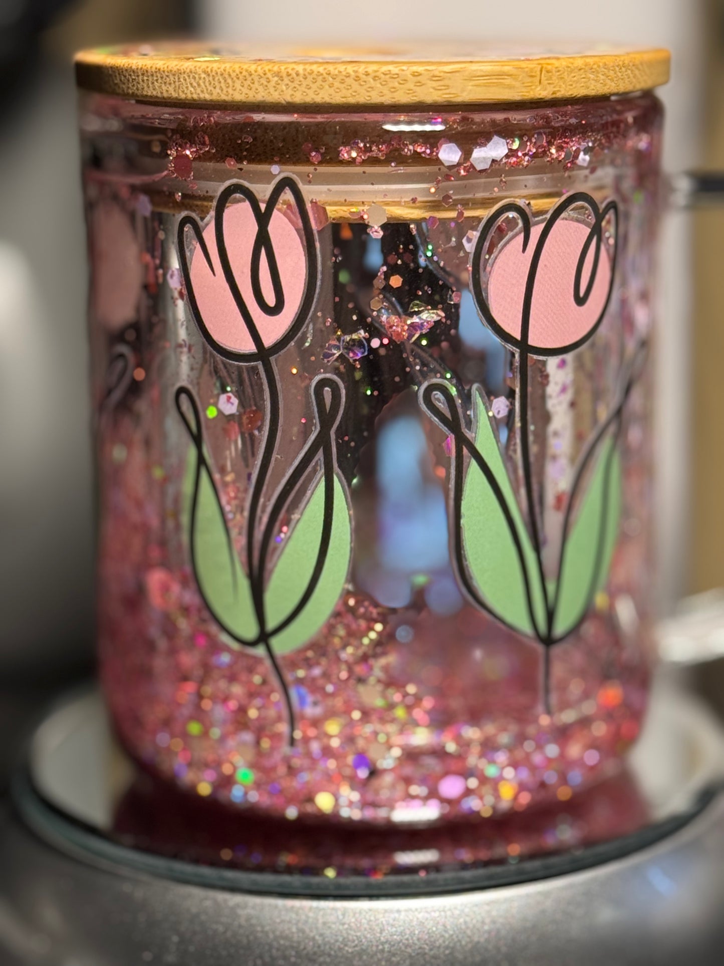 9 oz Snow Globe Glass Mug